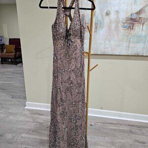 Adrianna Papell Live from the E! Red Carpet Gown Size 4